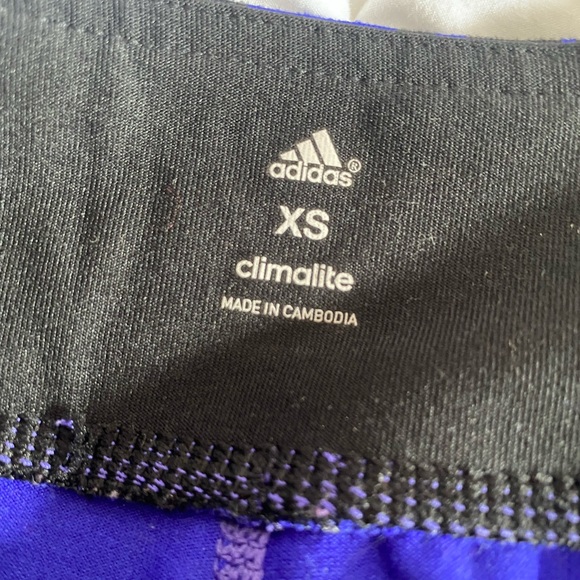 ADIDAS BLUE CLIMALITE 3/4 LENGTH LEGGINGS - Size XS - Picture 3 of 4